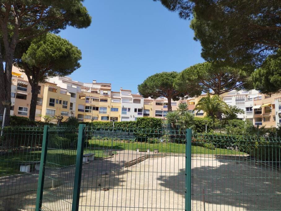 Studio 4 Couchages Avec Piscine D'Ete Vue Port Agde Zewnętrze zdjęcie