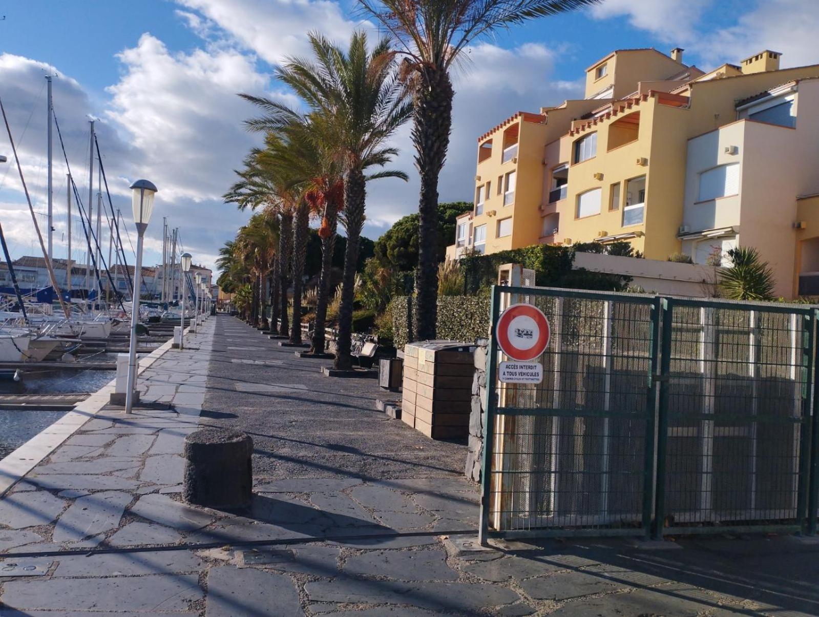 Studio 4 Couchages Avec Piscine D'Ete Vue Port Agde Zewnętrze zdjęcie